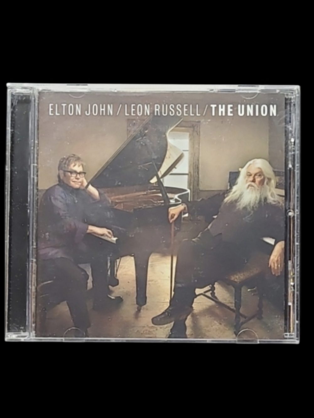 MUSIC CD  2010 "ELTON JOHN / LEON RUSSELL" THE UNION